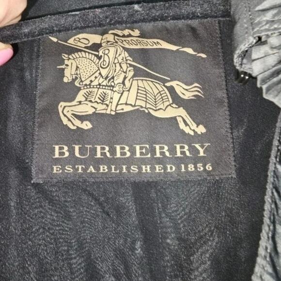 Burberry Vintage Trench Coat pleated/ ruffle trim collar Black Lightweight sz 42 - Picture 9 of 13